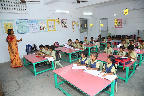 Best LKG & UKG Kindergarten School in Avadi, Chennai for Early Childhood Education